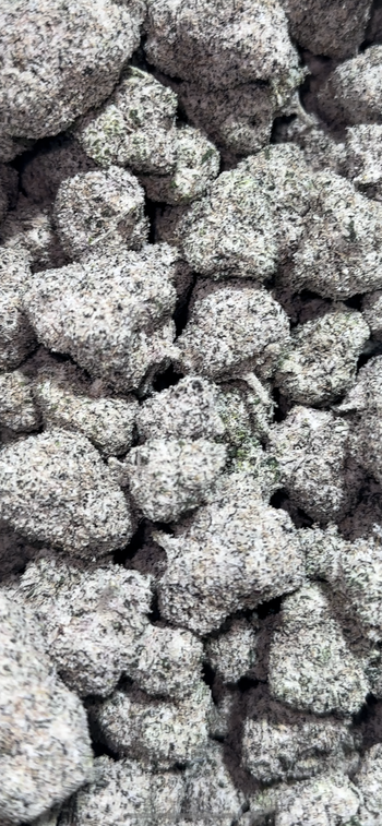 1 oz happy bag snow balls $300